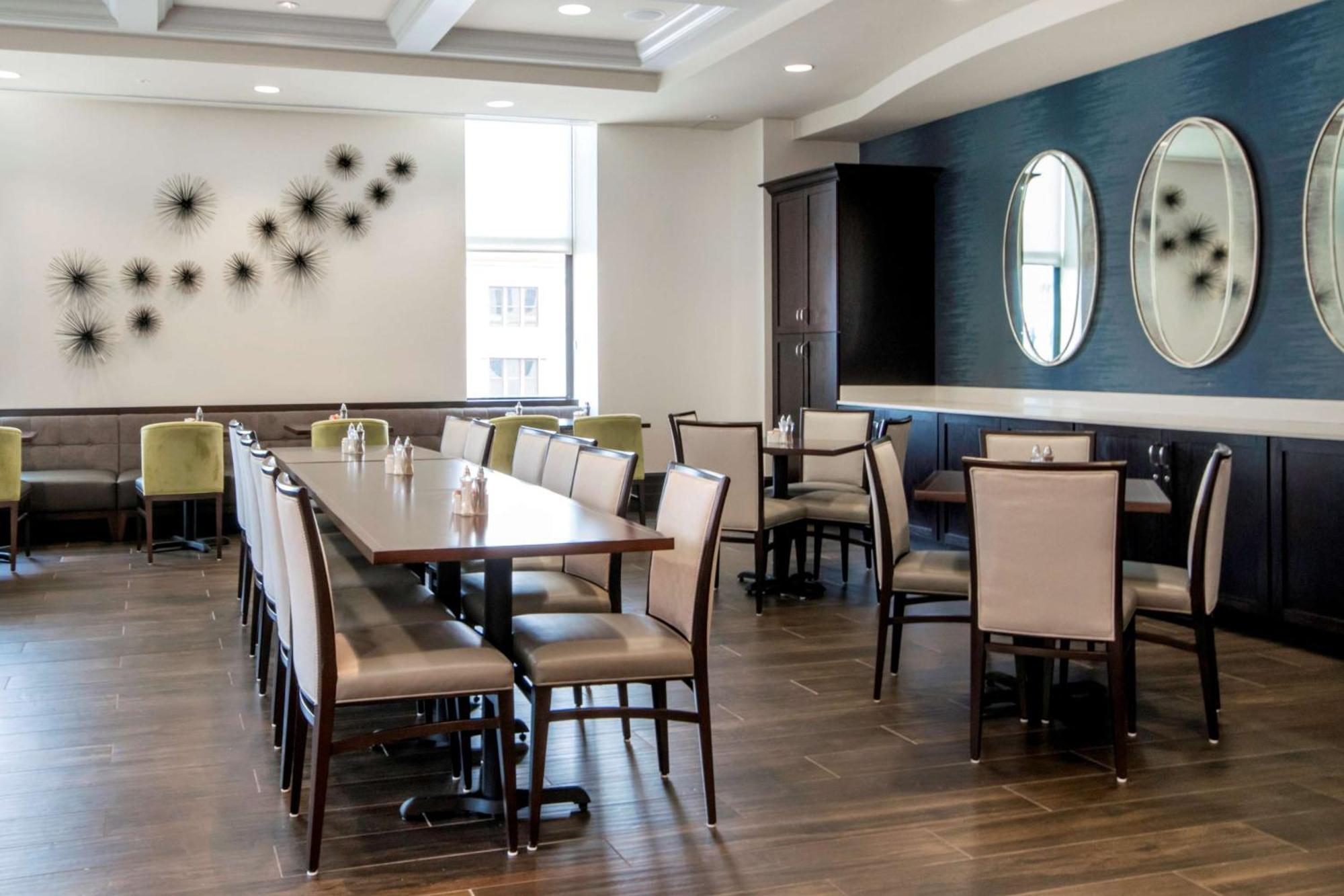 Embassy Suites Louisville Downtown Luaran gambar